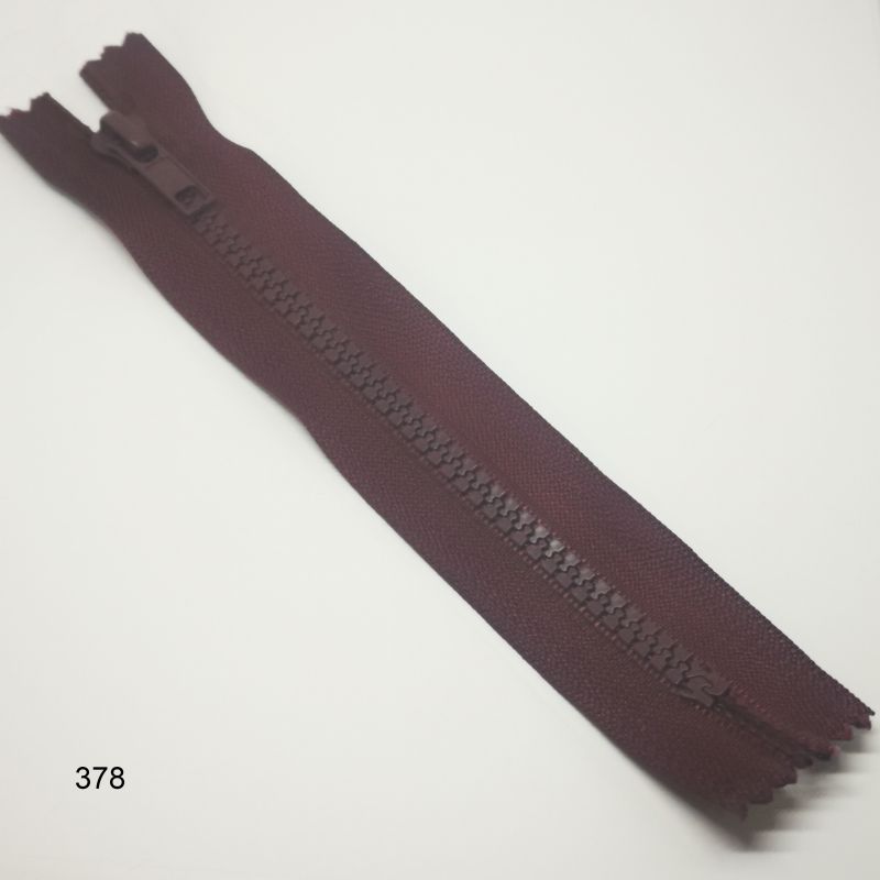 [151 6616 101] Reissverschluss 16cm nicht teilbar (101 Weiss)