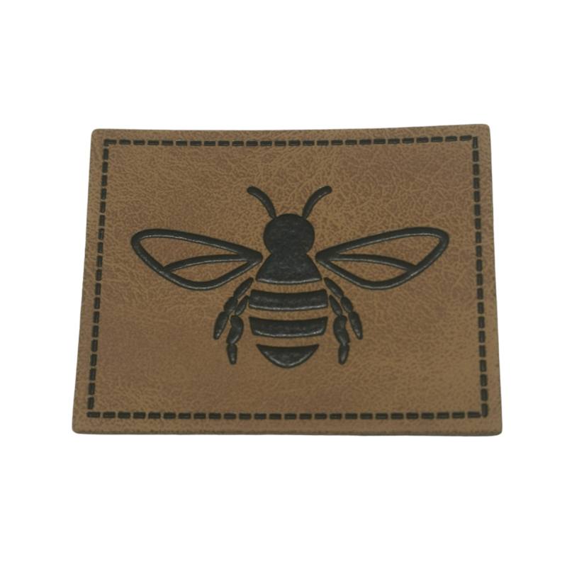 [629 3411 000] "Biene" Kunstleder Label 4.5 x 3.5 cm